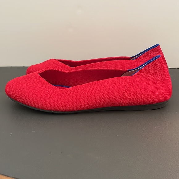 Red, Round Toe Rothy's Flats - Picture 4 of 14